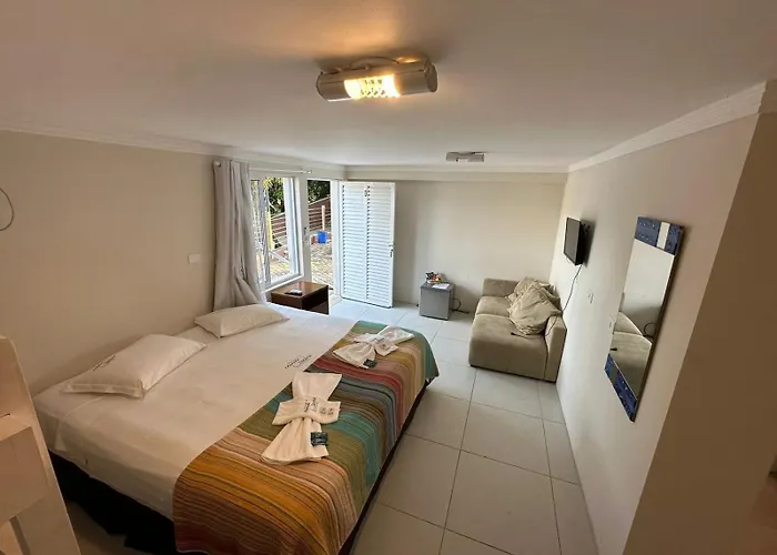 Pousada Mansao TenorioHotel em Ubatuba